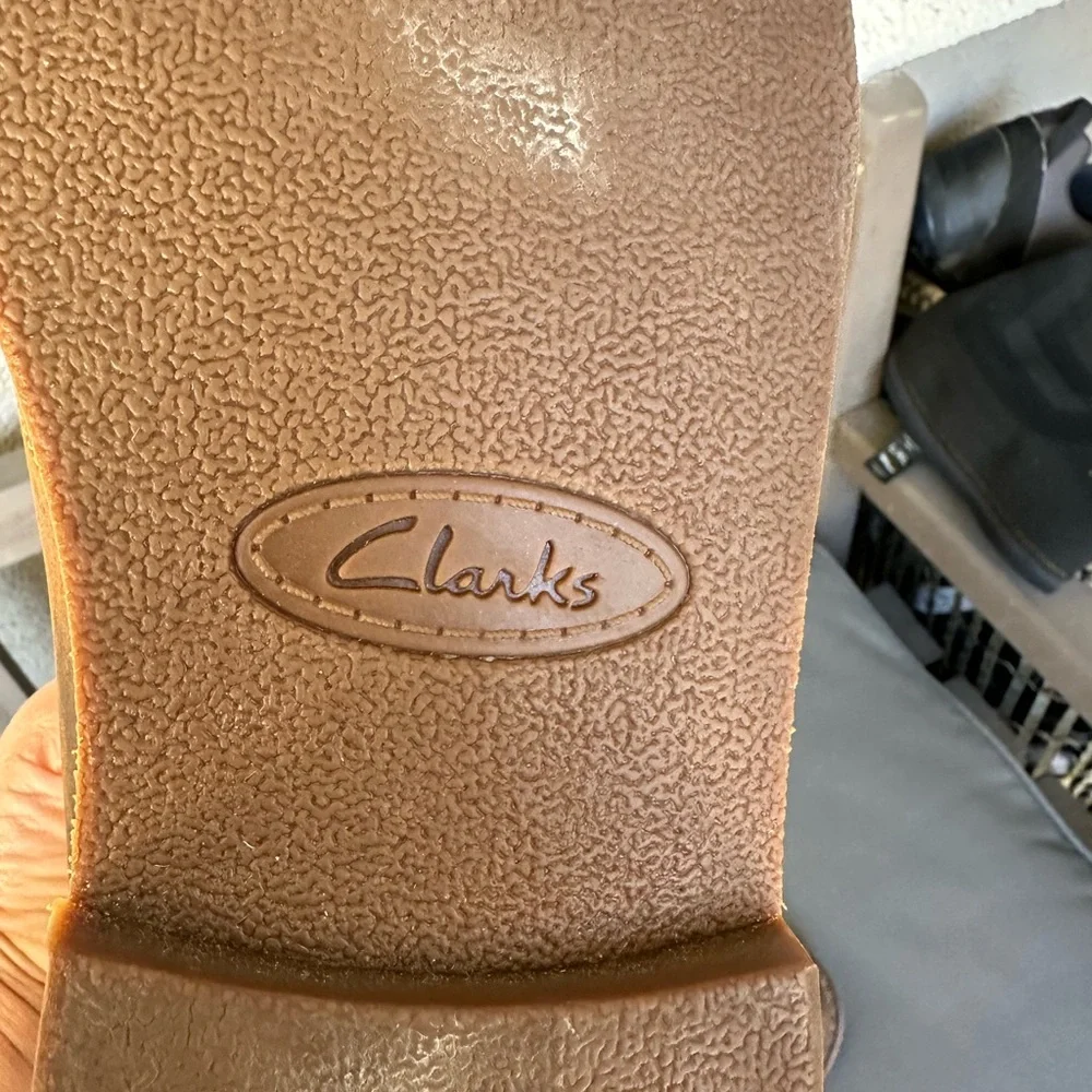 Clarks Brown Leather Chukka Boots